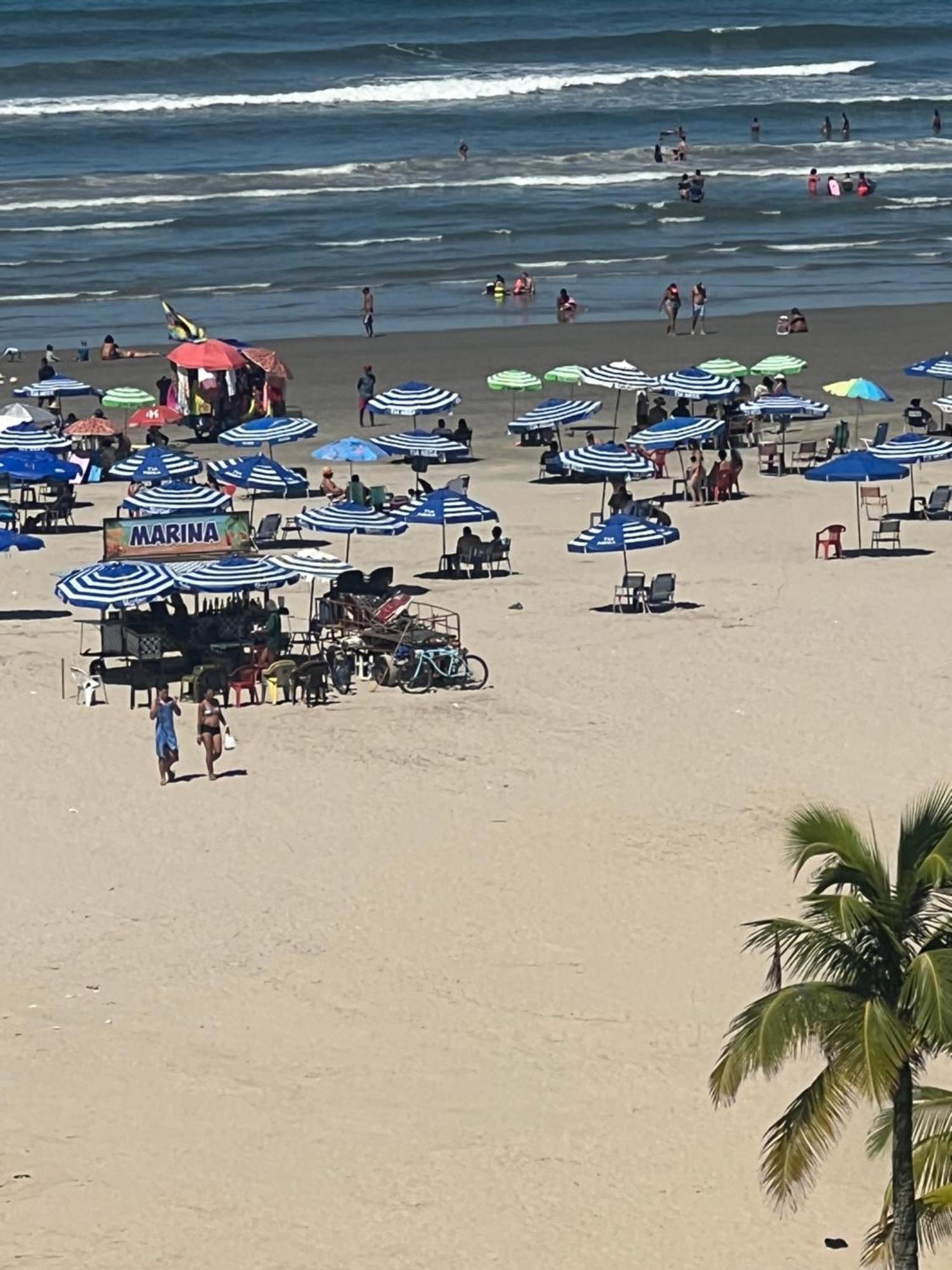 Guilhermina Pe Na Areia Vista Mar Praia Grande  Exteriér fotografie